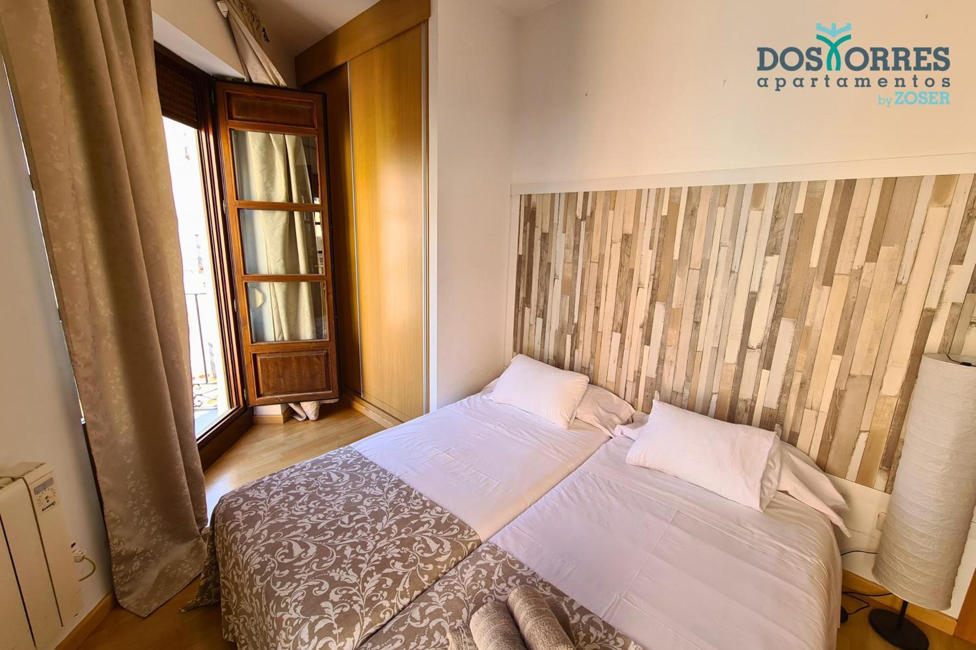 Dos Torres Pilar Suites- Balcones Con Vistas A La Ciudad ซาราโกซา ภายนอก รูปภาพ