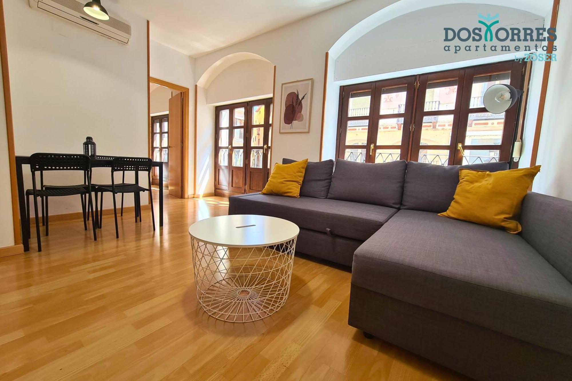 Dos Torres Pilar Suites- Balcones Con Vistas A La Ciudad ซาราโกซา ภายนอก รูปภาพ